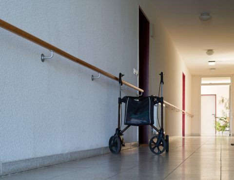 Are Medicare Advantage Plans Steering Enrollees to Lower-Quality Nursing Homes?